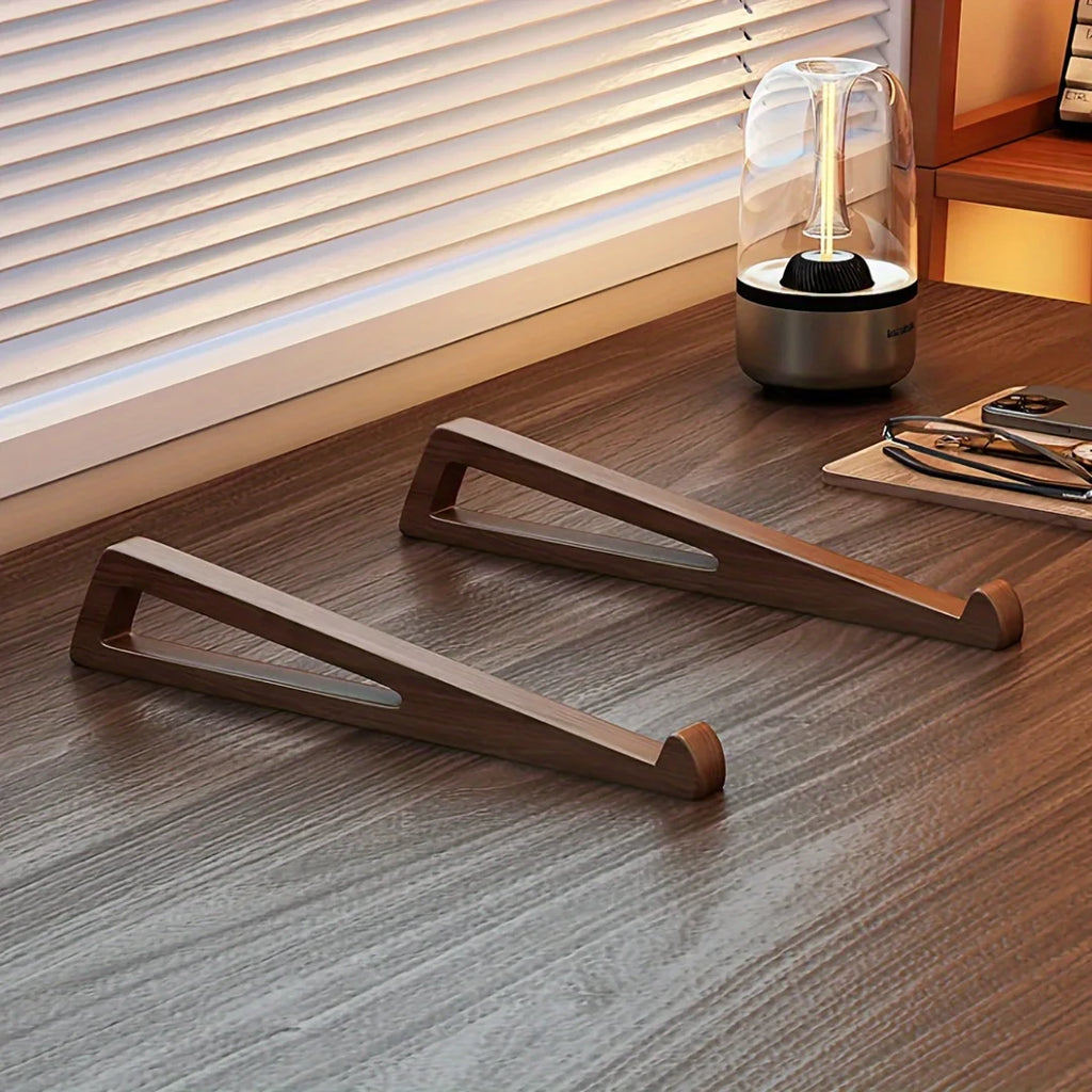 WoodLift Laptop Stand – Design and Ergonomics